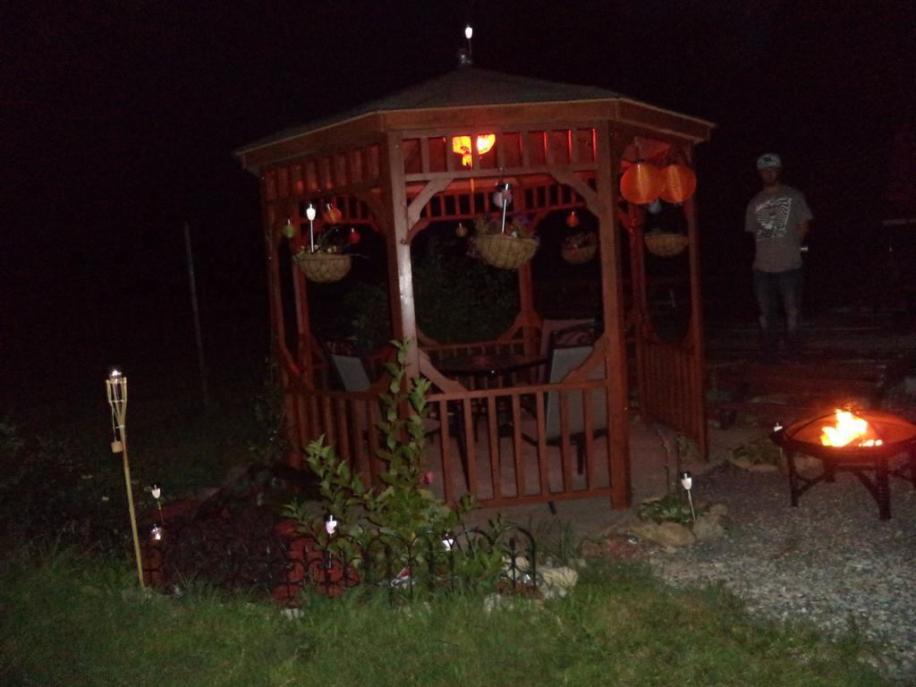 Springmount Motel Owen Sound Eksteriør billede